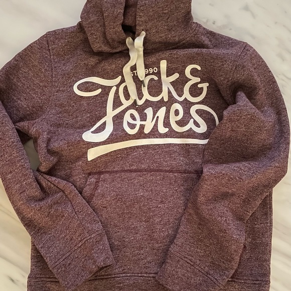 Jack and Jones sweater - Picture 2 of 2